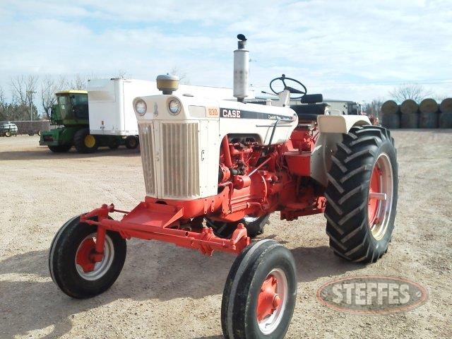 1965 Case-IH 830_0.jpg